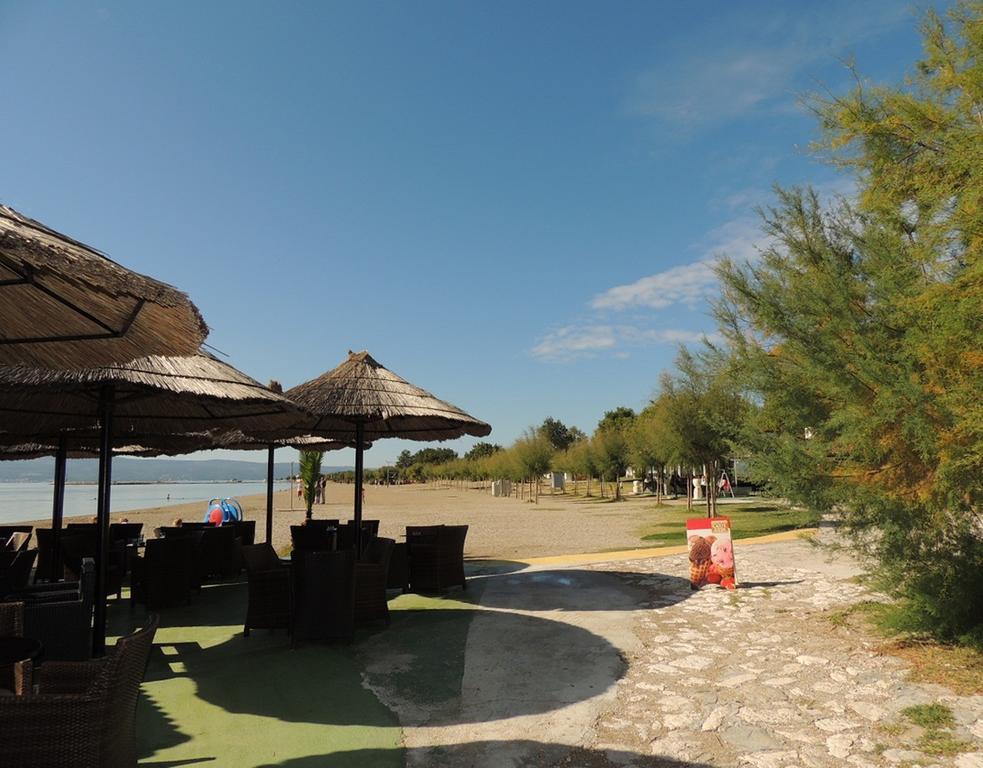 Beach Apartment Ivana Оміш Екстер'єр фото